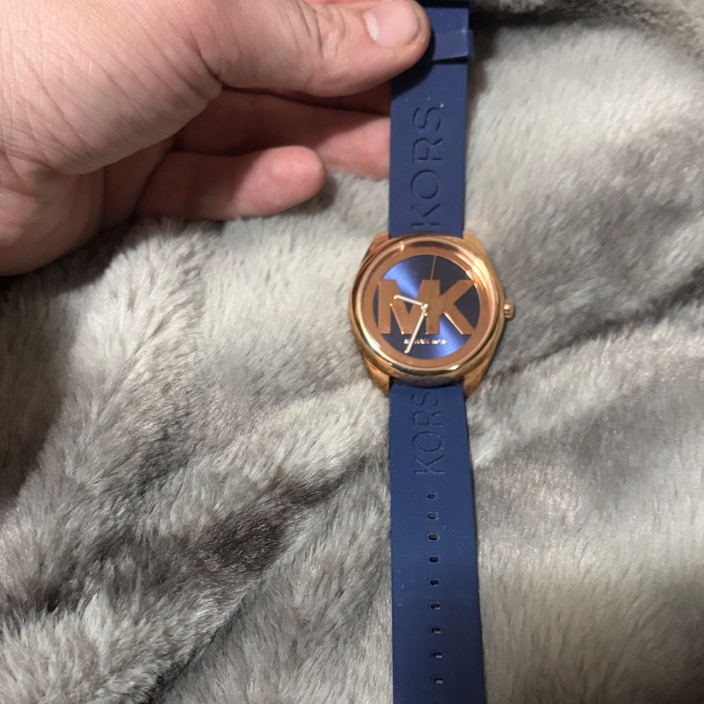 Michael Kors Navy and Gold Timepiece